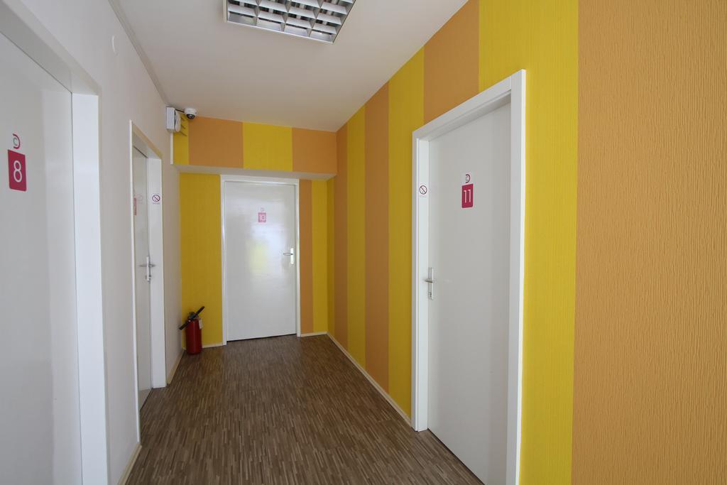 Dc Hostel Belgrad Exterior foto